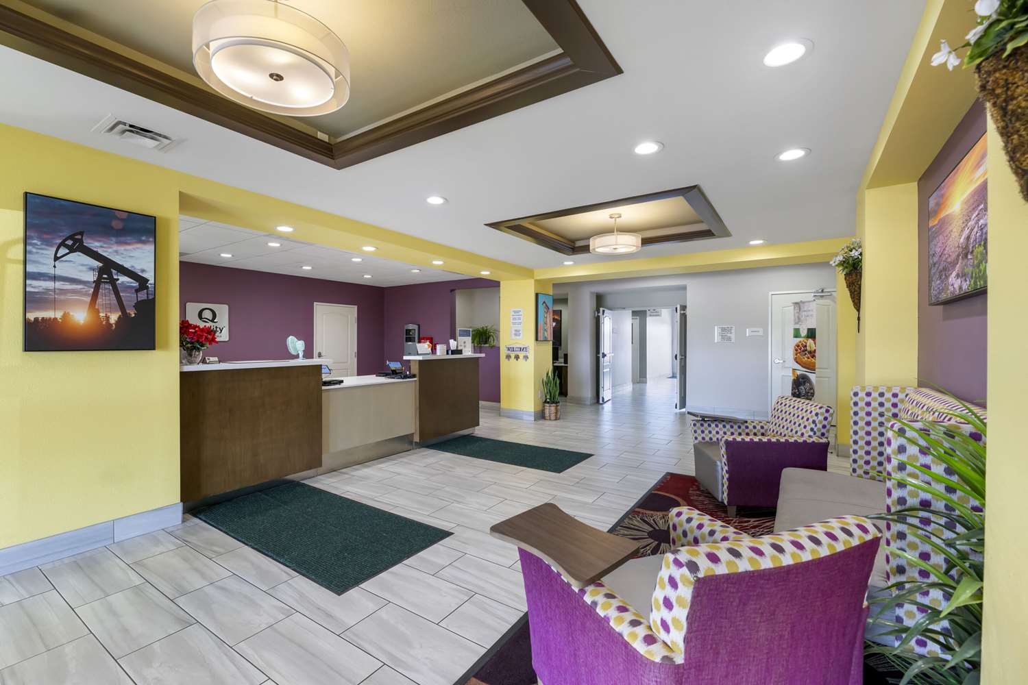 Фото Quality Inn & Suites Carlsbad Caverns Area