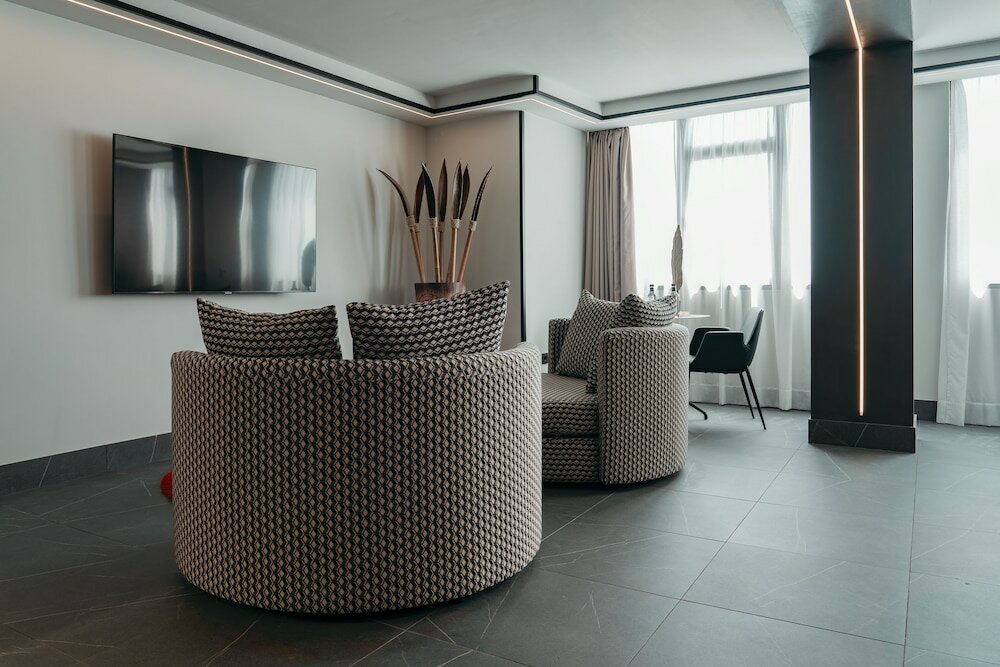 Фото Poem Suites