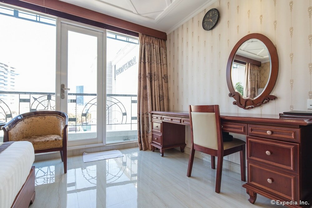 Фото Bon Ami Hotel