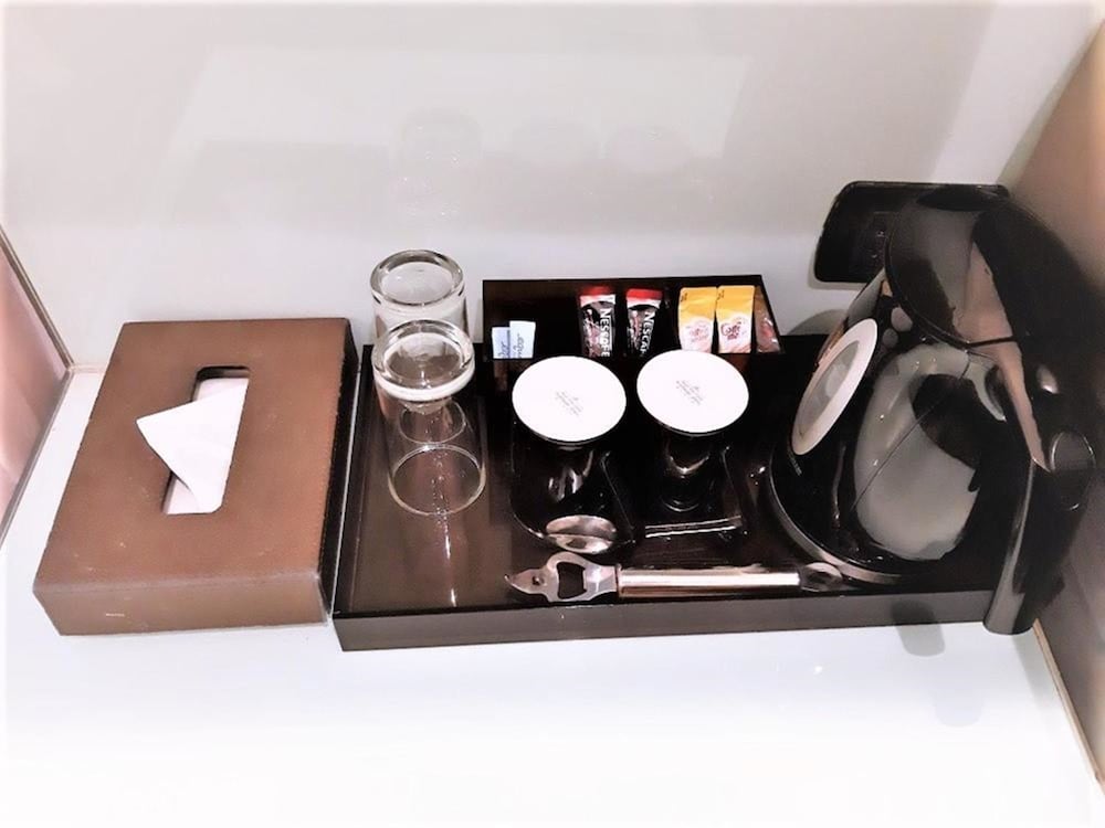 Фото Amora NeoLuxe Hotel