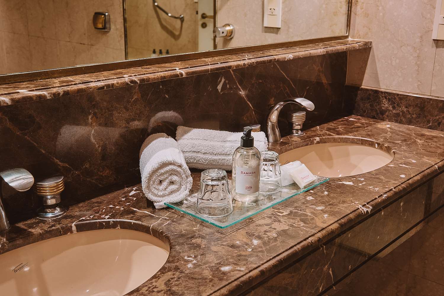 Фото Ramada by Wyndham Buenos Aires Centro