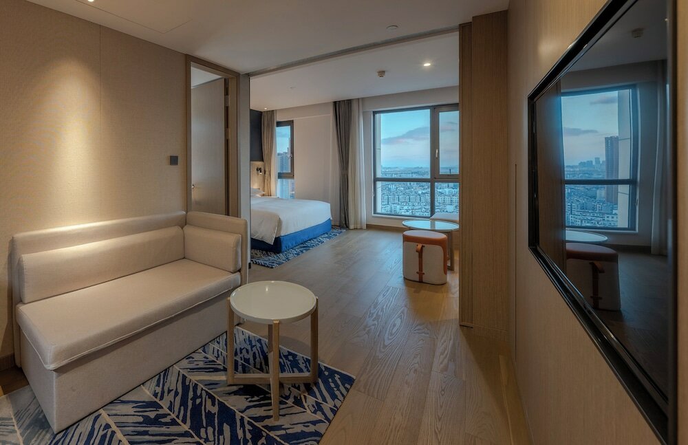 Фото Holiday Inn Express Kunming West, an Ihg Hotel