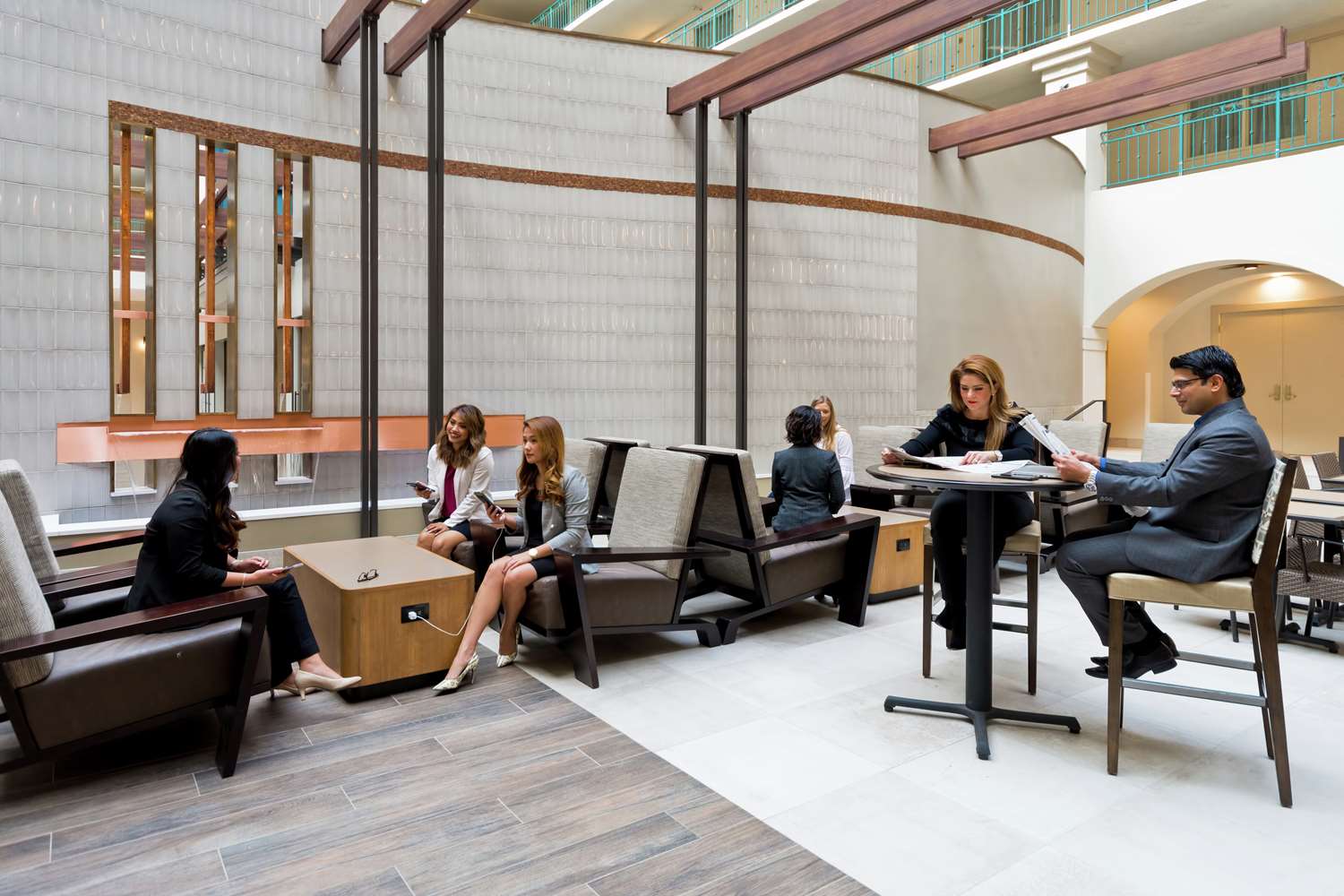 Фото Embassy Suites by Hilton Milpitas Silicon Valley