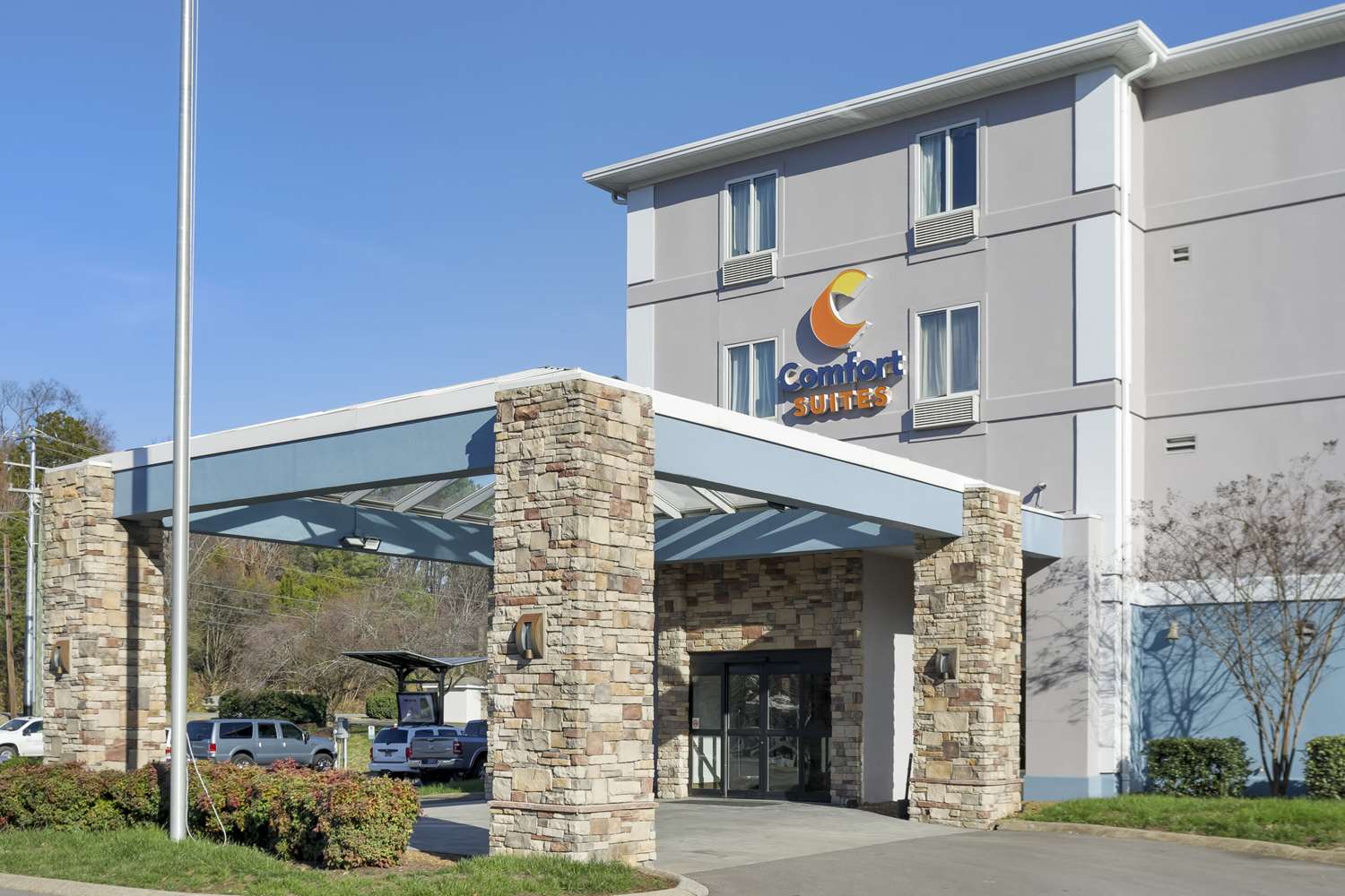 Фото Comfort Suites Airport