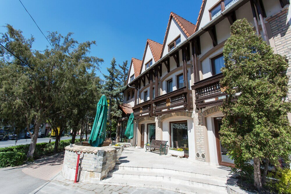 Фото Revesz Hotel