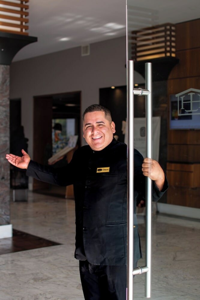 Фото Hotel Lucerna Tijuana