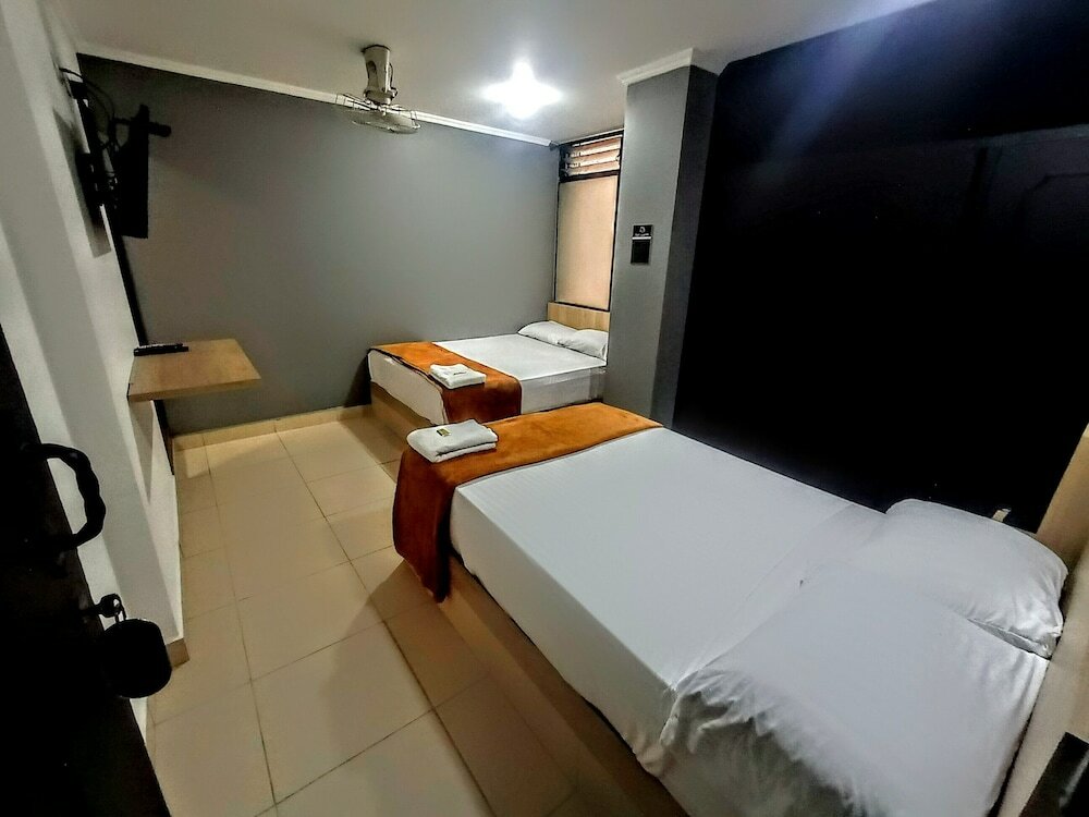 Фото Hotel Ruiseñor