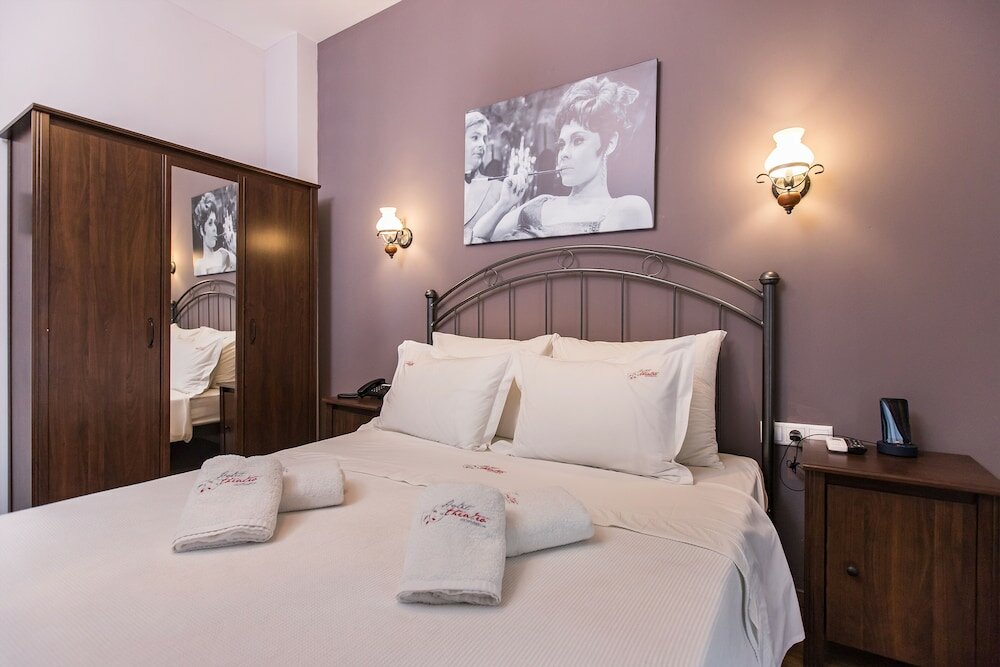Фото Theatro Hotel Odysseon