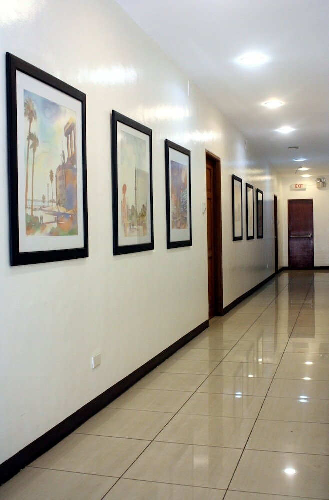 Фото Frederick's Apartelle