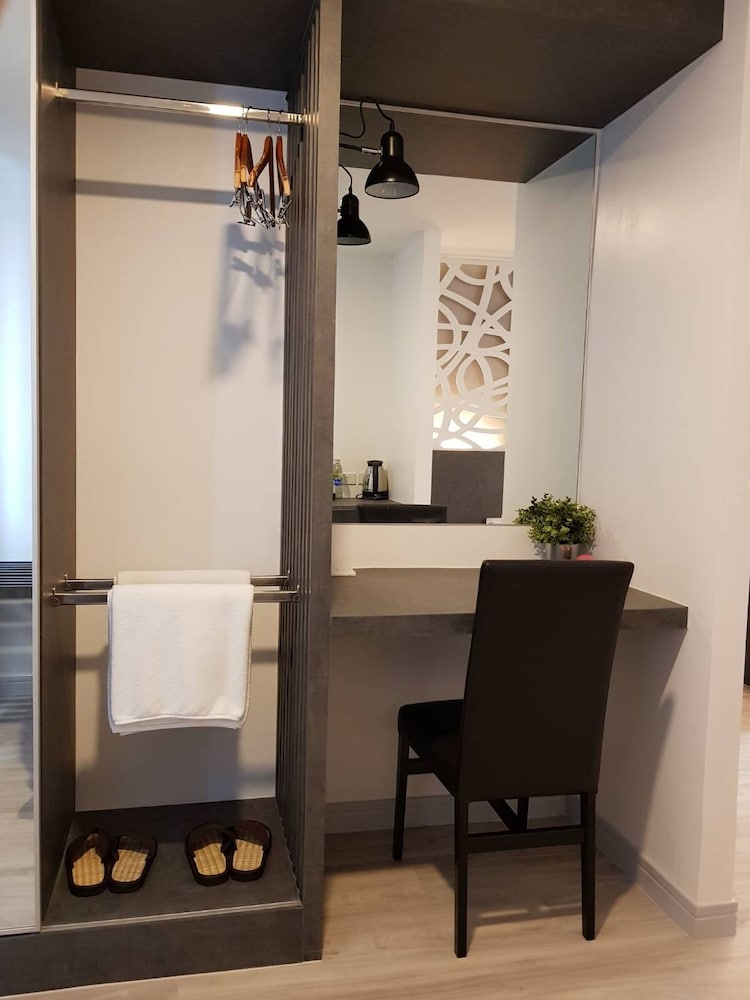 Фото The Mini R Ratchada Hotel