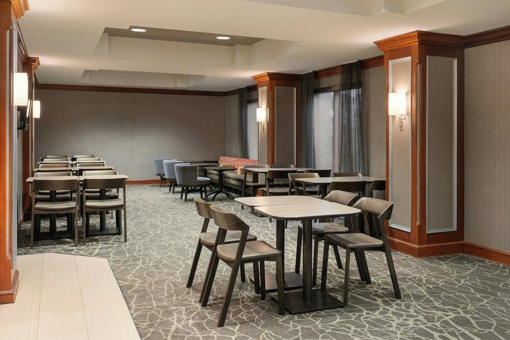 Фото SpringHill Suites by Marriott Tampa Westshore Airport
