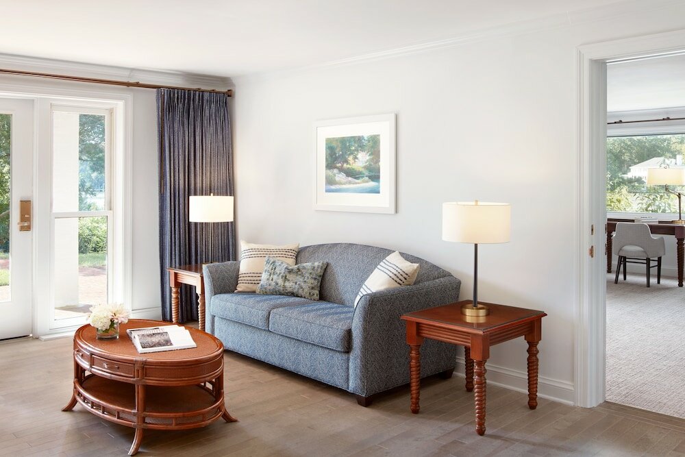 Фото The Tides Inn