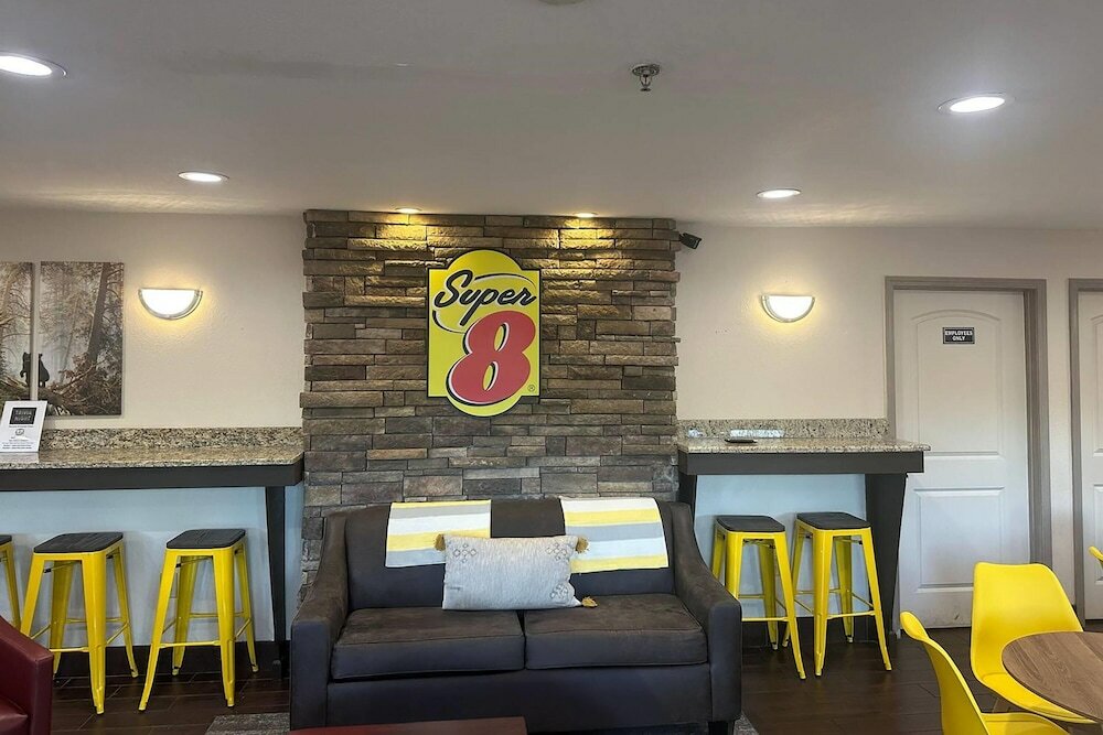 Фото Red Roof Inn Helen