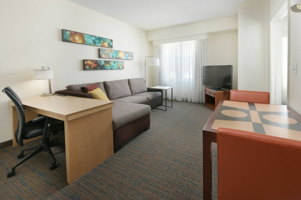 Фото Residence Inn by Marriott Dallas Park Central