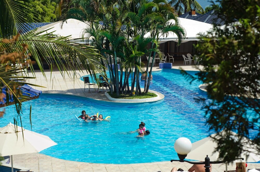 Фото Colonial Plaza Hotel