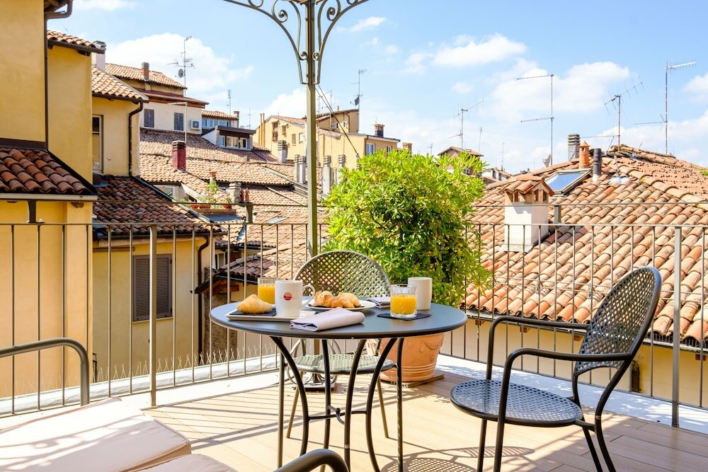 Фото Touring Hotel