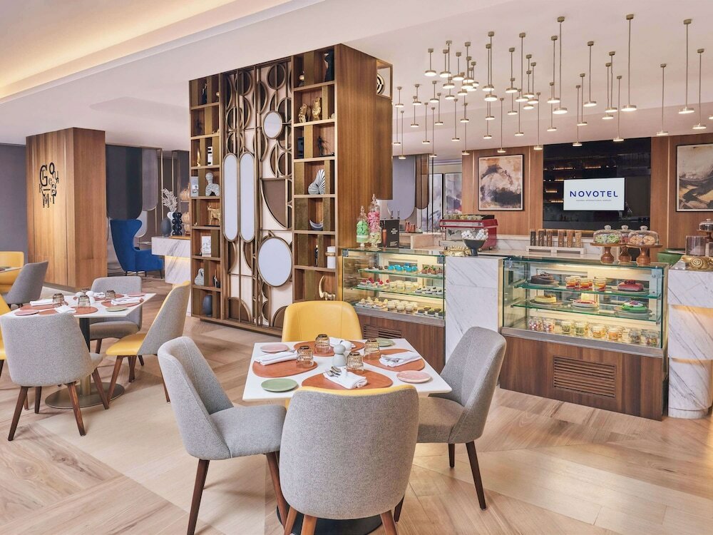 Фото Novotel Mumbai International Airport