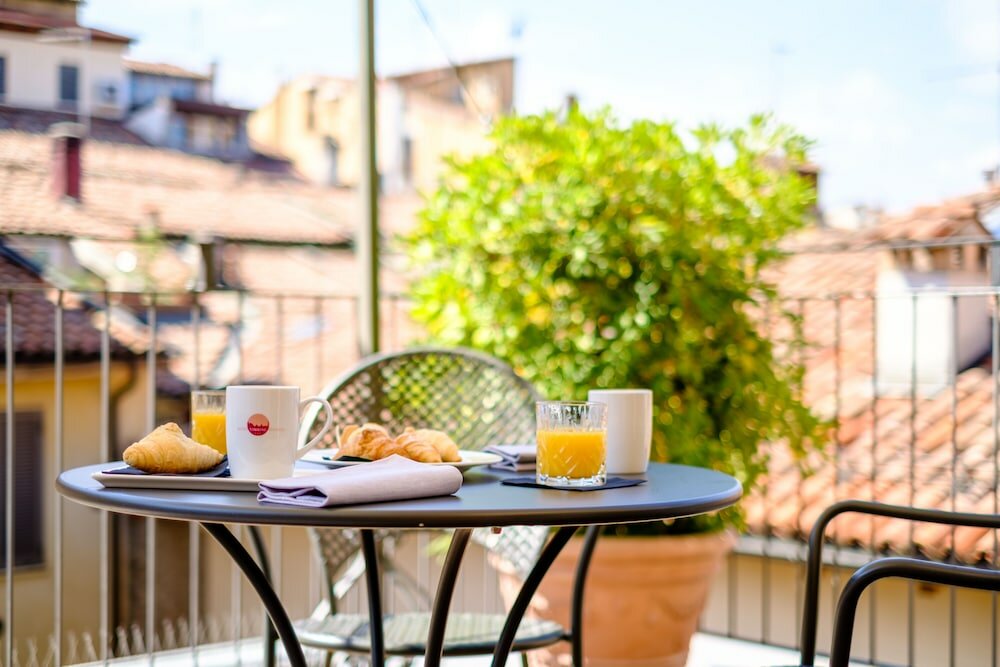 Фото Touring Hotel