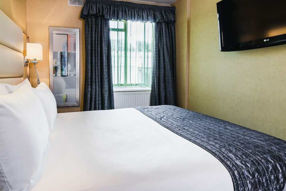 Фото Park Grand London Hyde Park