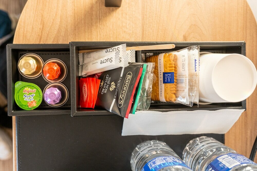 Фото B&b Hôtel Marseille Centre La Joliette