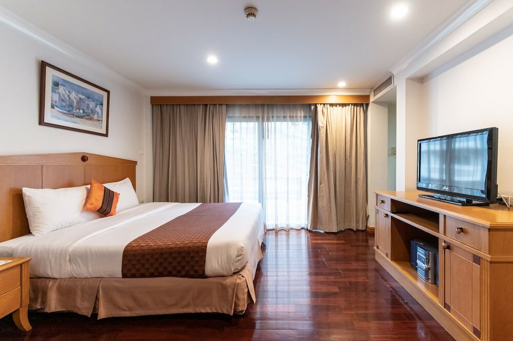 Фото Admiral Suite Serviced Apartment Hotel Sukhumvit