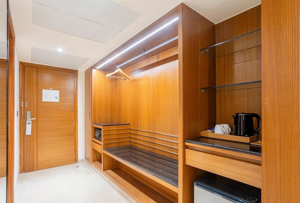 Фото Golden Tulip Jaipur