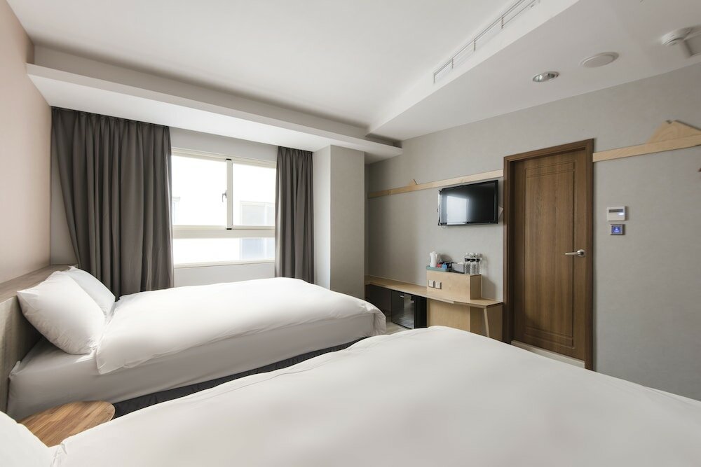 Фото Sparrow Hotel