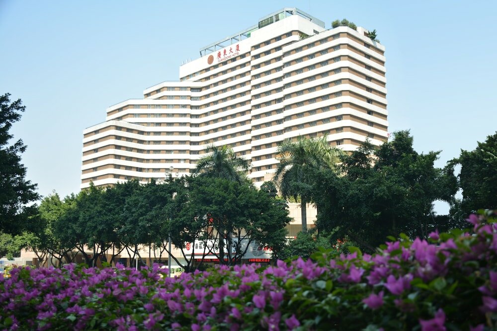 Фото Guangdong Hotel