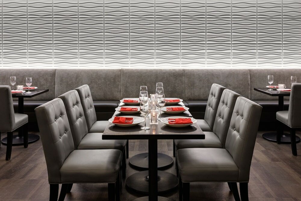 Фото Pomeroy Hotel & Conference Centre Grande Prairie