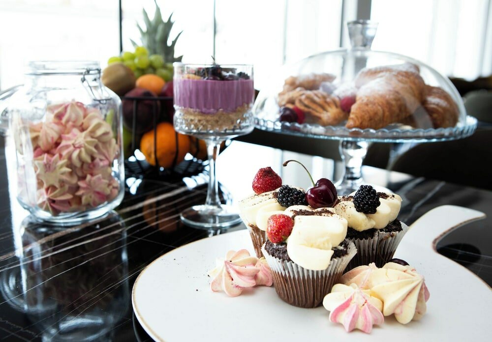 Фото Luwian Athens Boutique Hotel