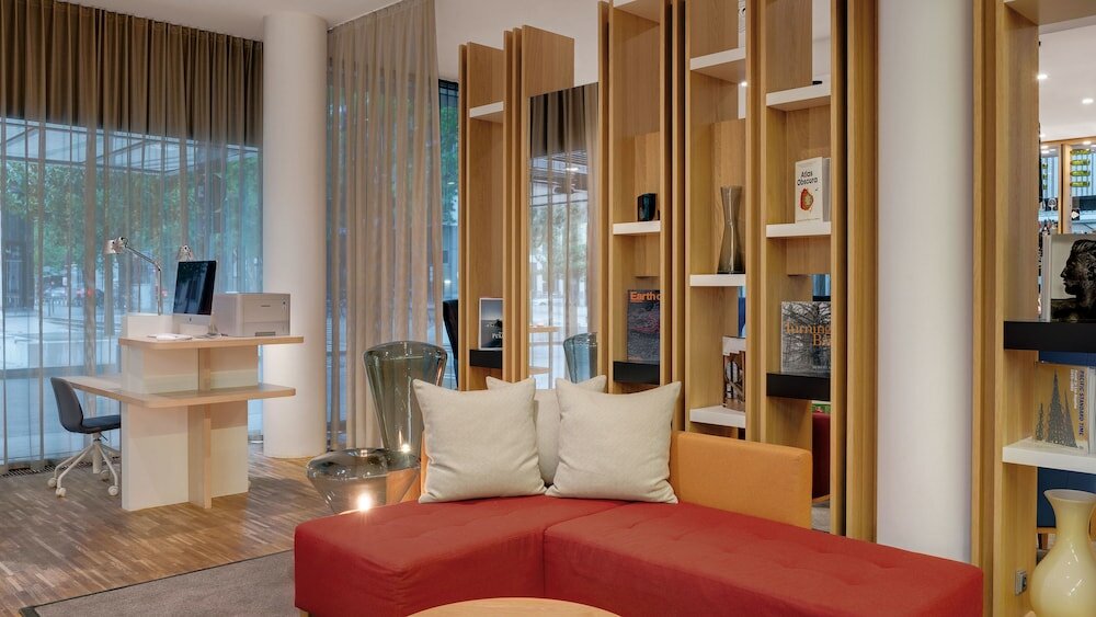 Фото Holiday Inn Frankfurt - Alte Oper Hotel