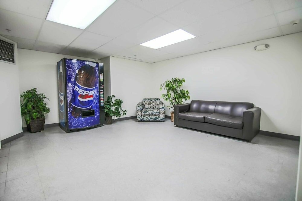 Фото Sunrise Inn Hotel