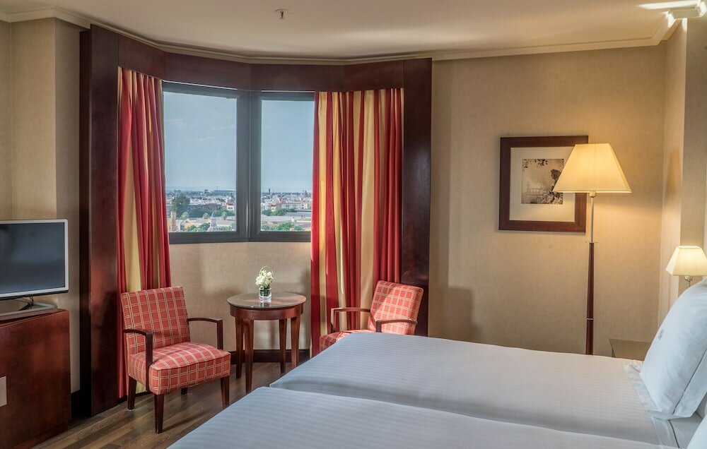 Фото Hotel Sevilla Center