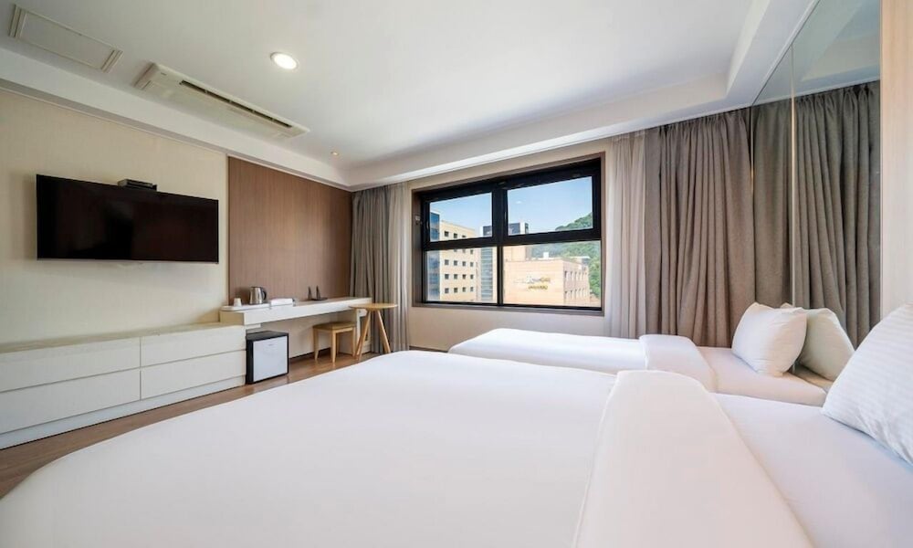 Фото Premiers Hotel