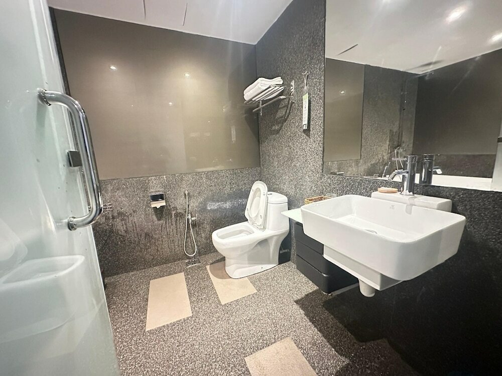 Фото The Sterling