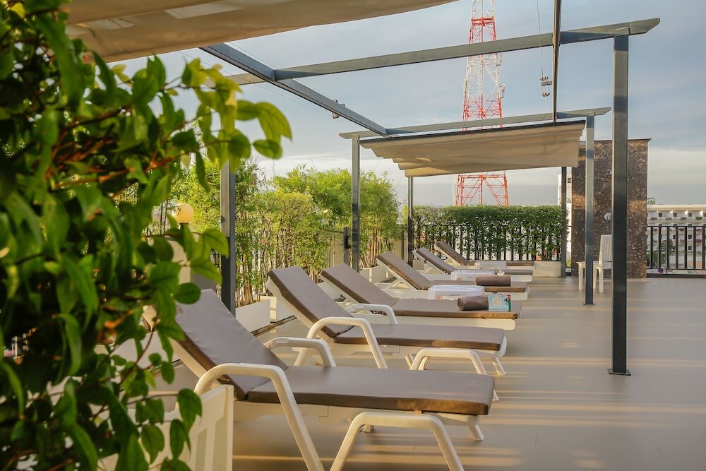 Фото Baannilrath Hotel