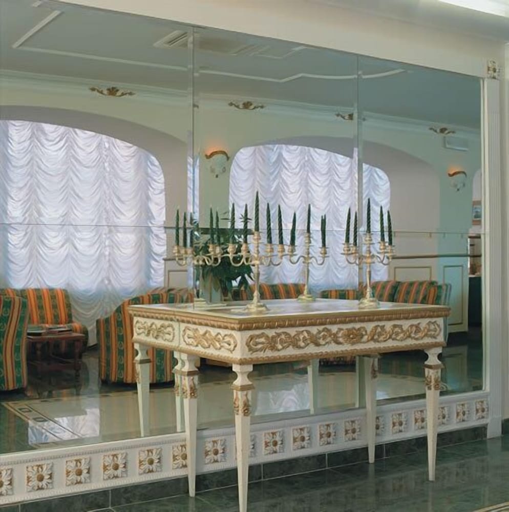 Фото Grand Hotel Michelacci