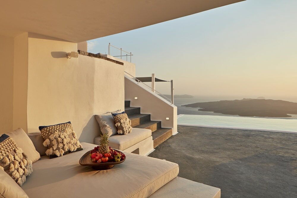 Фото Cosmopolitan Suites