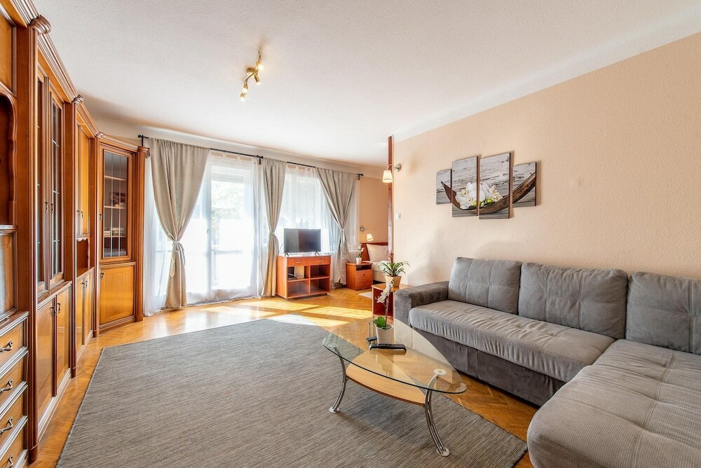 Фото Korona Hotel Panzio