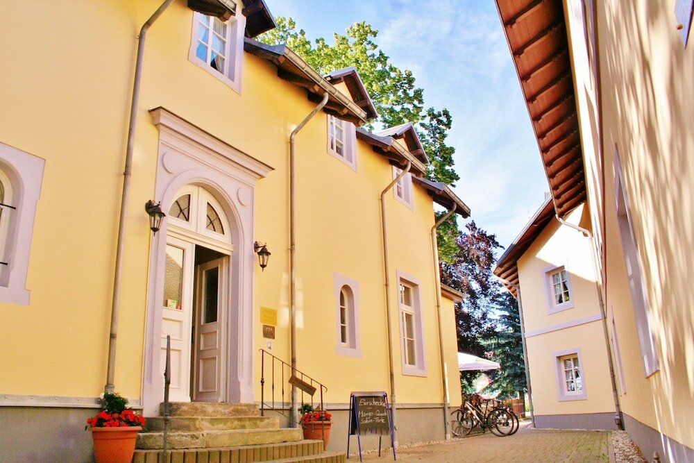 Фото Hotel Alttolkewitzer Hof Dresden