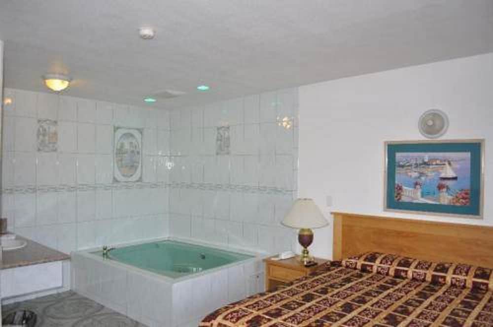 Фото Palace Inn Oxnard