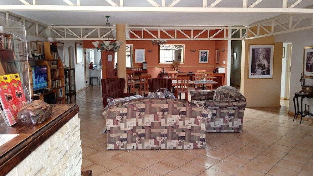 Фото Broadway Guesthouse