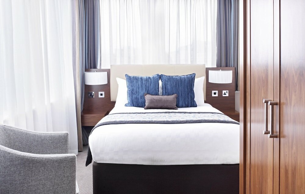 Фото Thistle Trafalgar Square Hotel