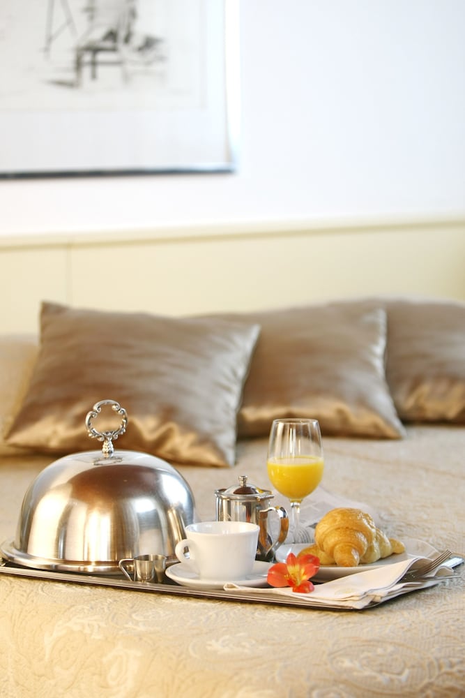 Фото Slavija Garni