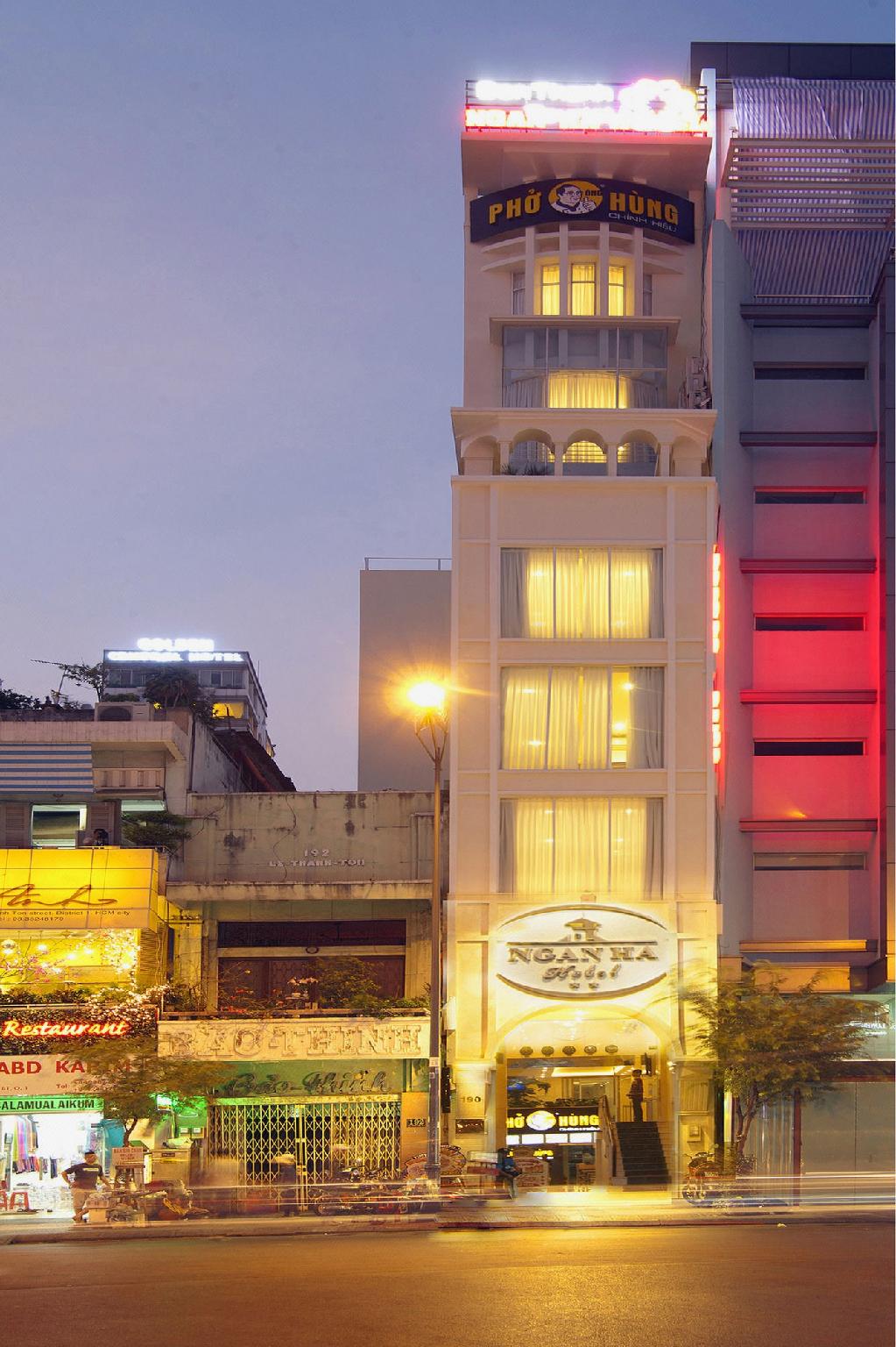 Фото отеля 2