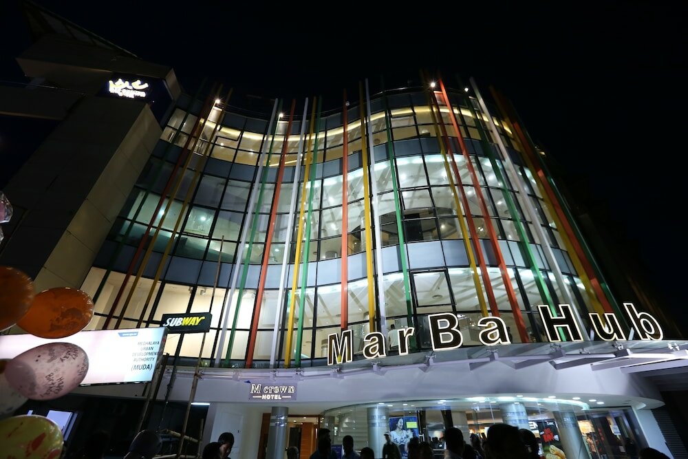 Фото M Crown Hotel