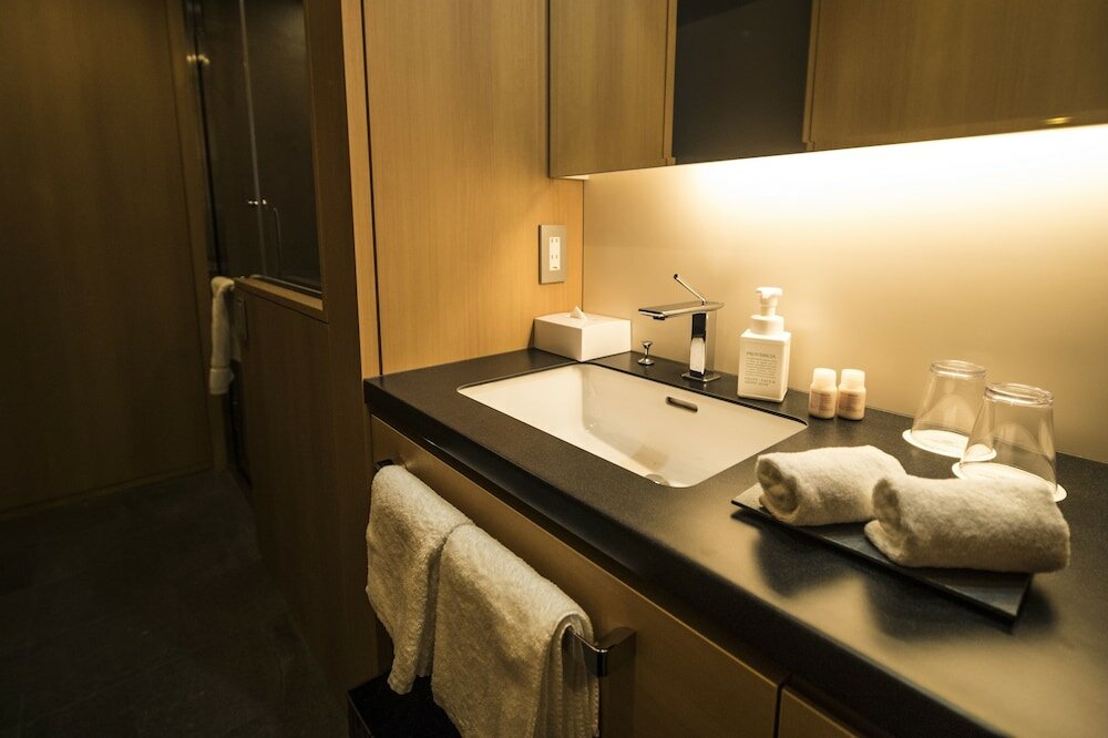 Фото Kyoto Shijo Takakura Hotel grandereverie