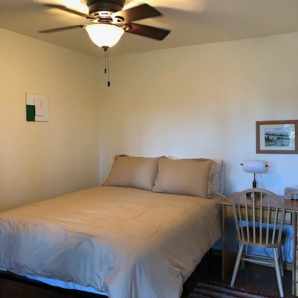 Фото Heartwood Mountain Sanctuary