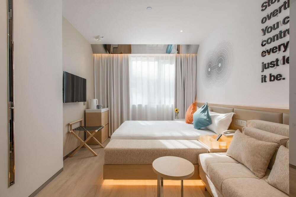 Фото Nanjing GoldStar Hotel