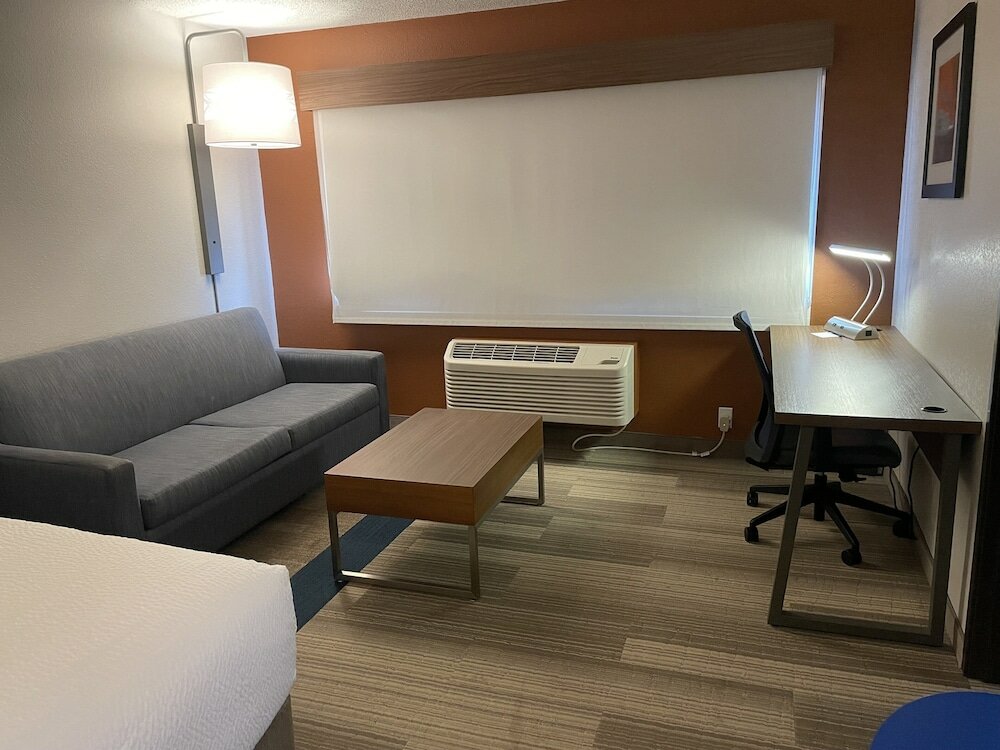 Фото Holiday Inn Express Houghton-Keweenaw, an Ihg Hotel